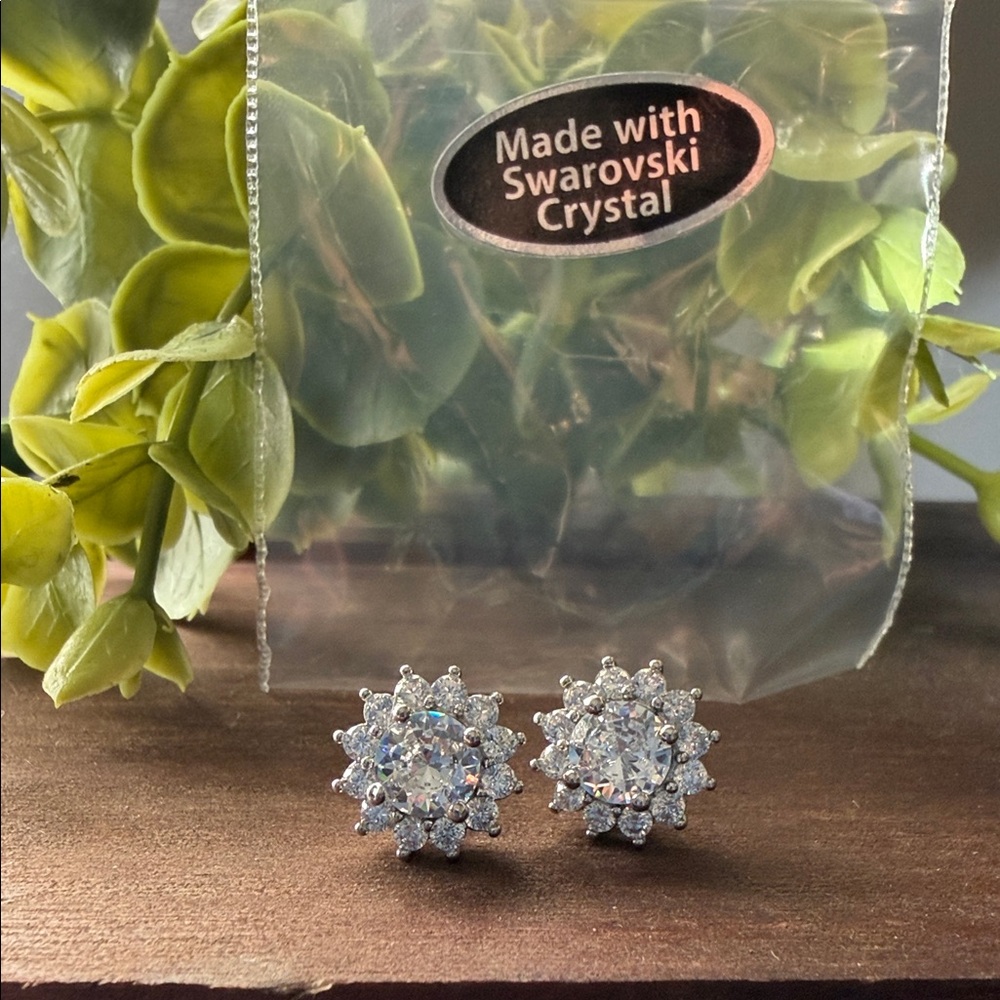 Swarovski Silver White Crystal Halo Stud Earrings
